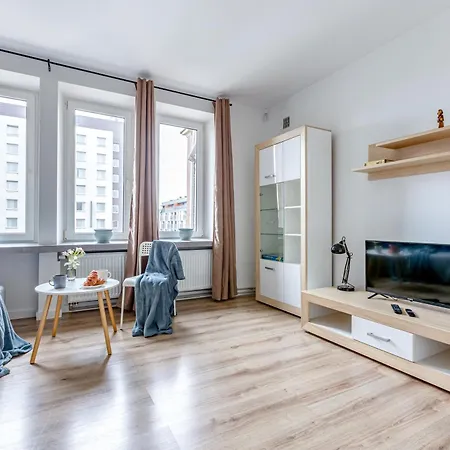 Peak - Park Szczesliwicki, Blue City, Dworzec Zachodni, Lotnisko, Metro * Варшава